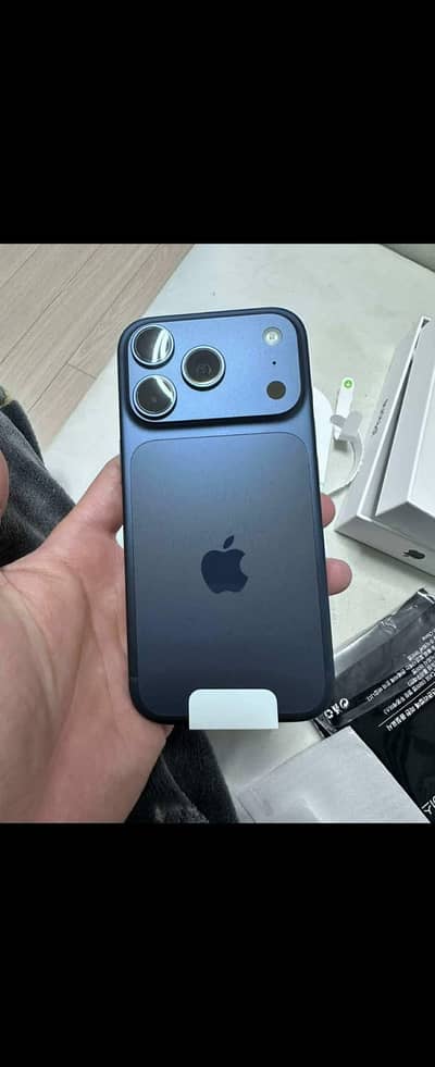 i Phone 8plus, 11,12,13,14,15 pro max on instalment Whatsap 3260768968