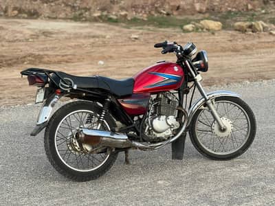 Suzuki gs 150