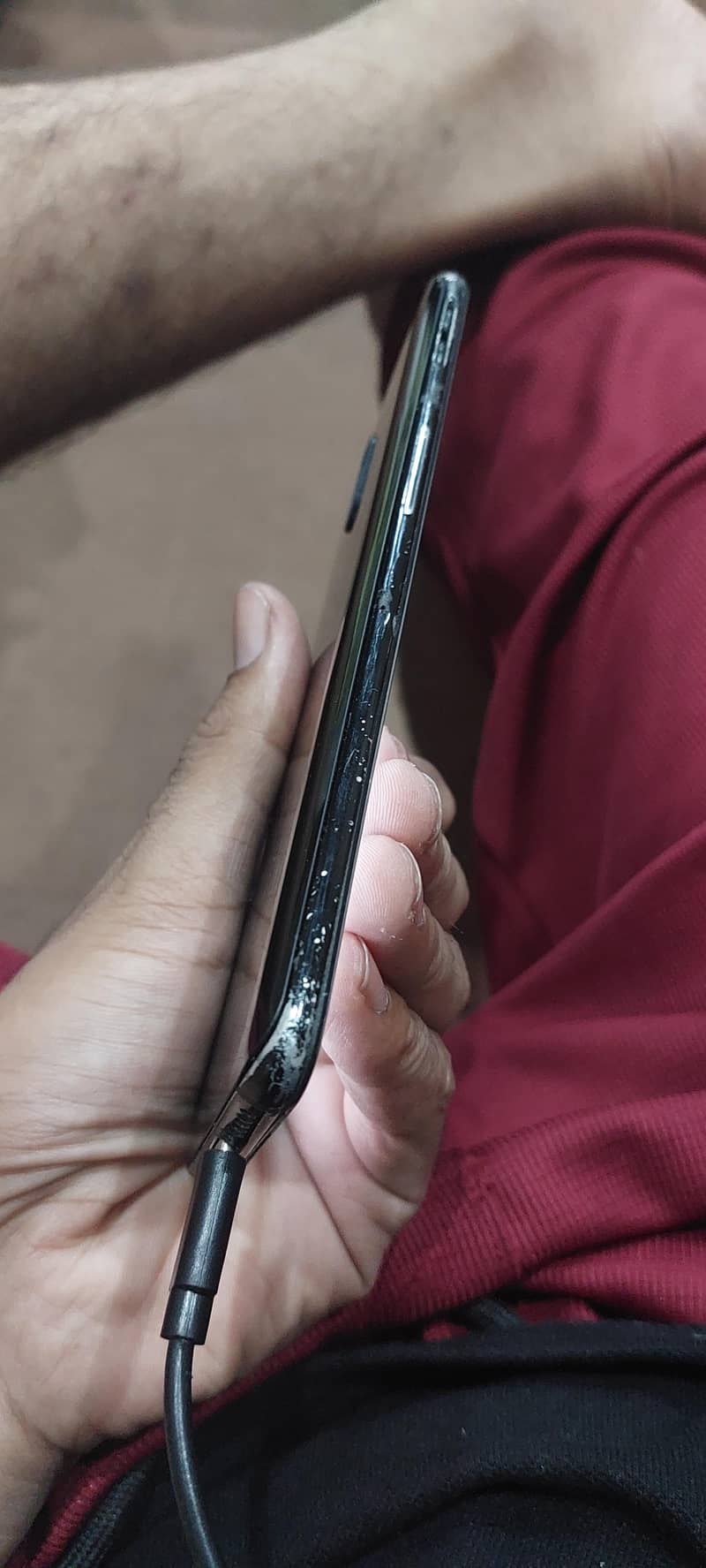 One Plus 6T 1