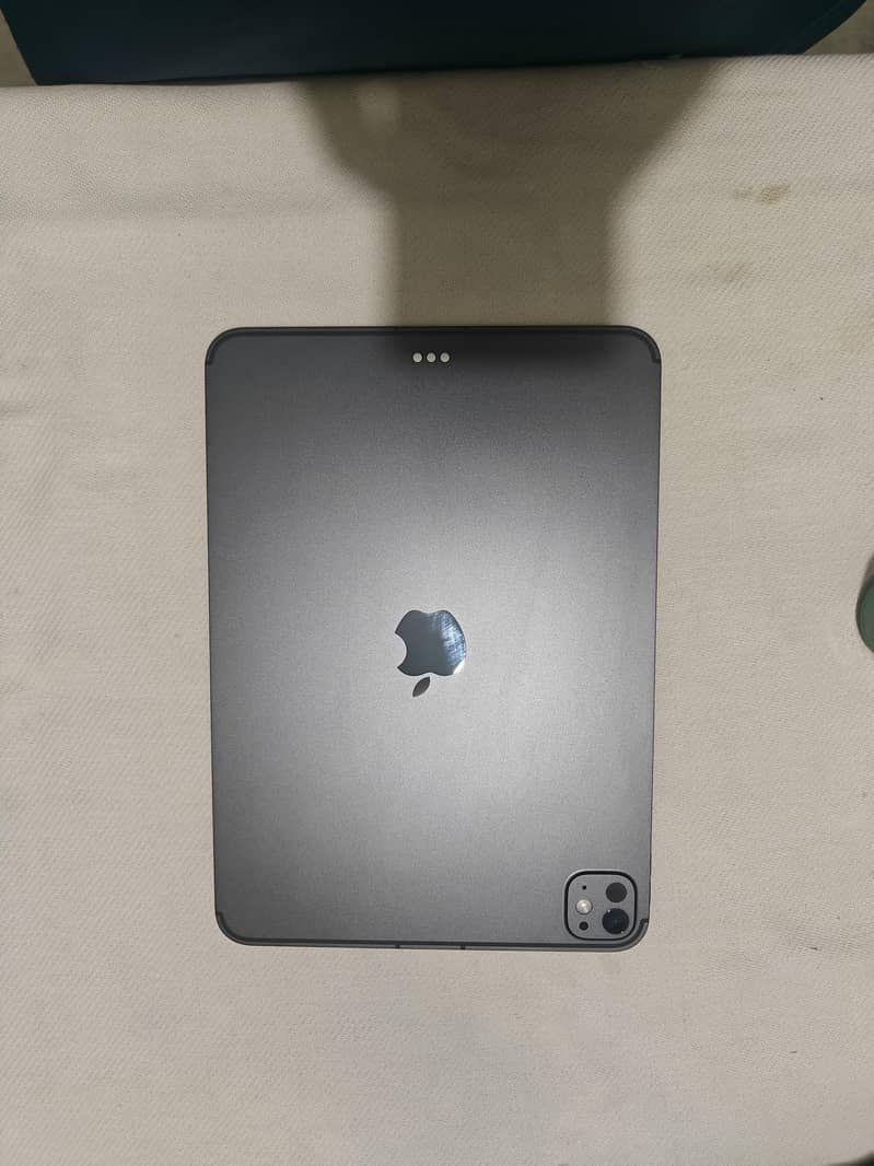 ipad pro M5 1
