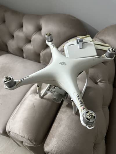 Phantom 4 pro plus