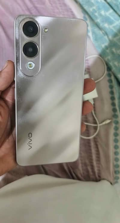 Vivo Y04