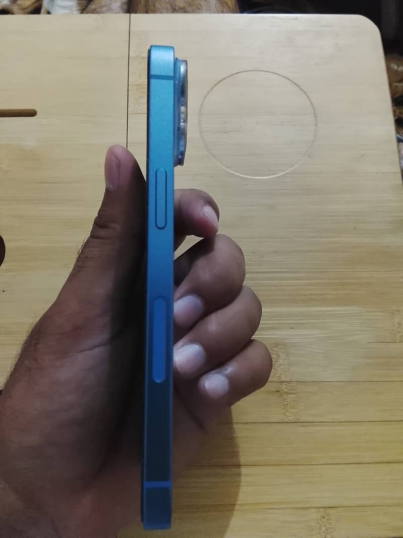 iPhone 14 0