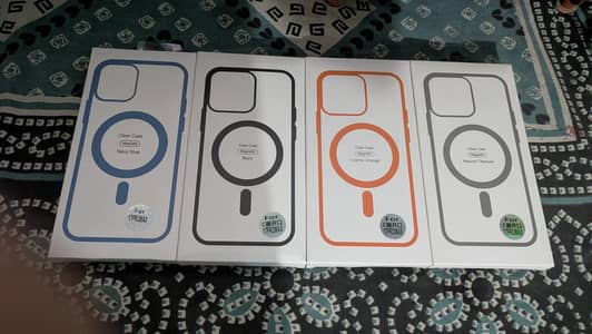 Iphone 17 pro max clear case with magsafe