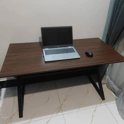 Office/Study Table with chair