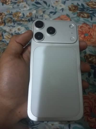 Iphone xr convert 17 pro pta approved