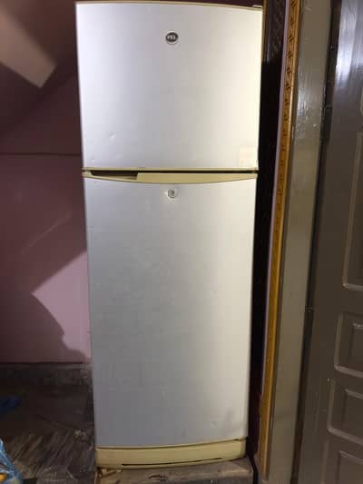 PEL Refrigerator | Fridge and Freezer combo