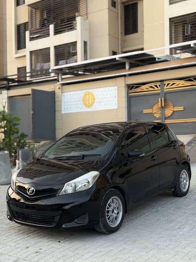 Vitz 2013/17 own engine in mint condition urgent sale