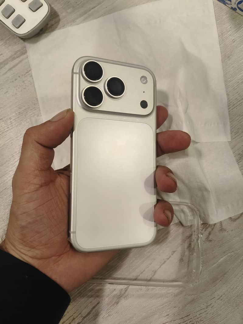 iphone 17 pro 0