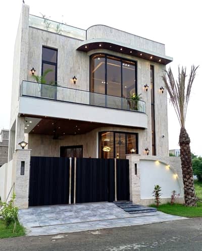 5 Marla Modern House Available For Rent In Bahria Town