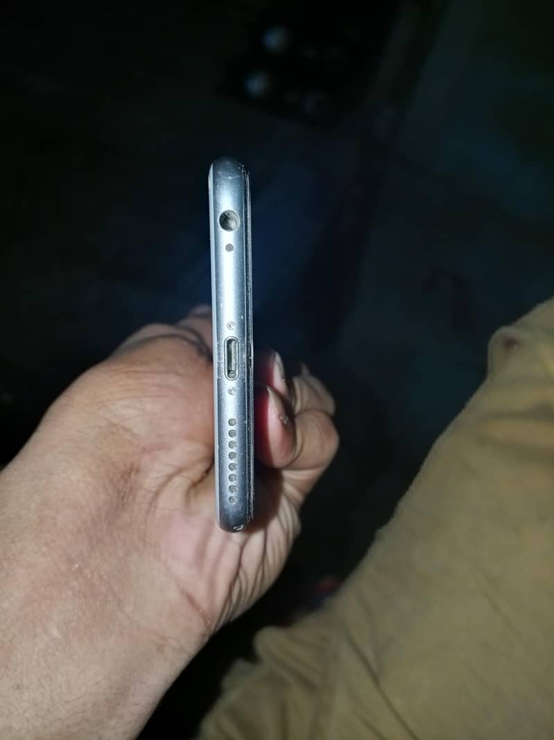 Apple iPhone 6 sPlus 1