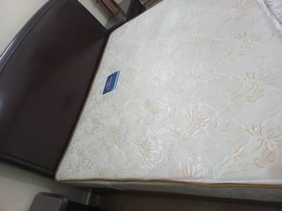  LUXURY MATTRESS FOR SALE 