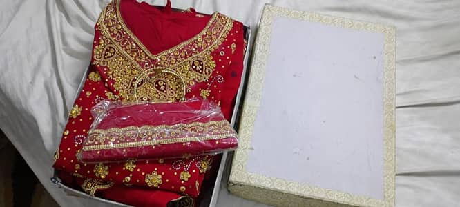 Barat dress one time use