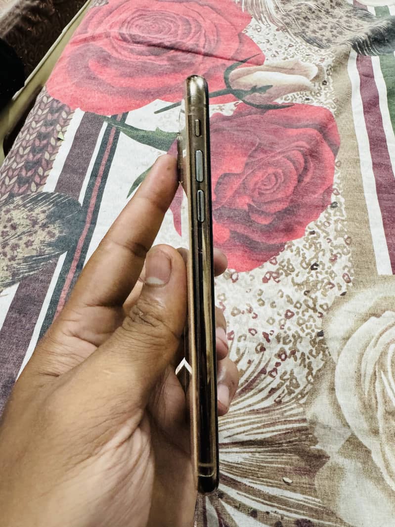iPhone XS 2