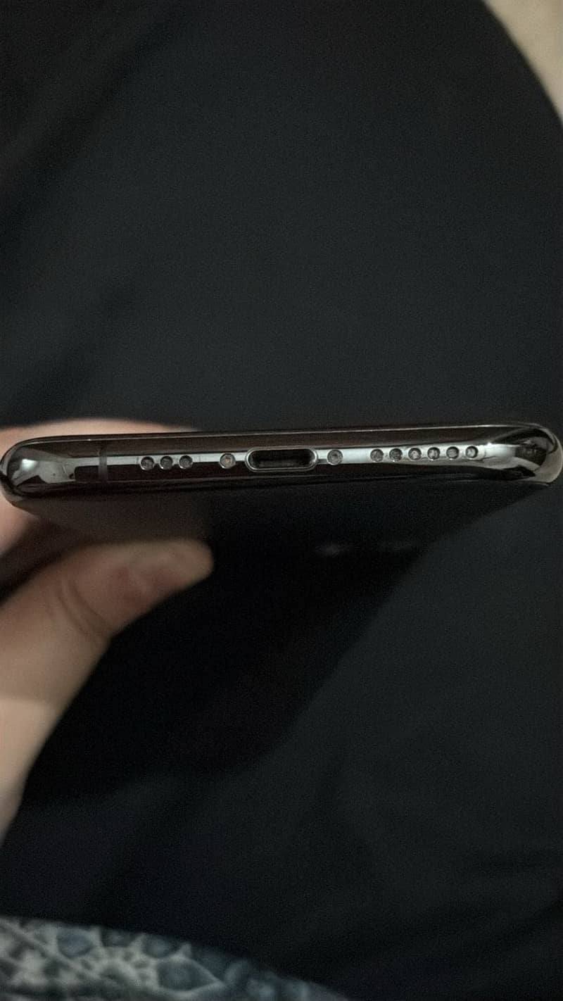 iphone 11 pro 5