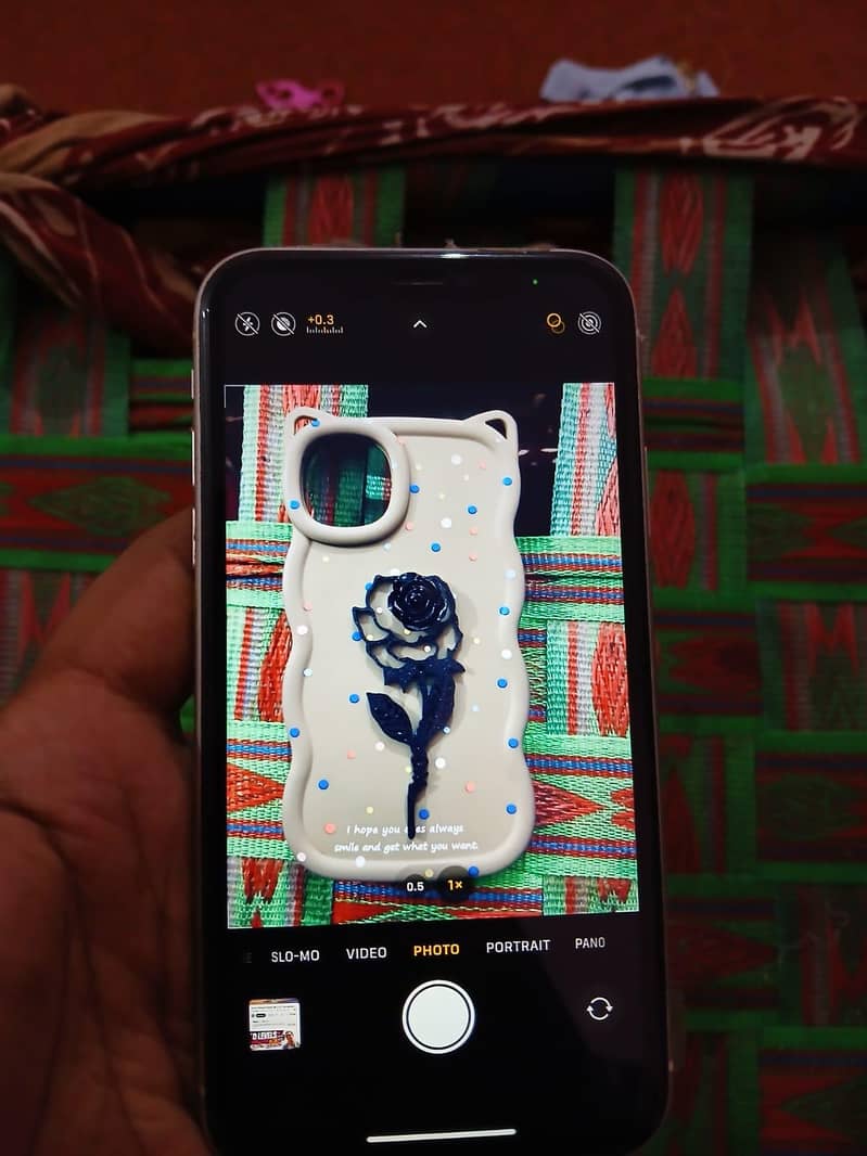 Apple iPhone 11 4