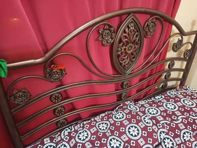 iron bed with mattres  5 by  6.5