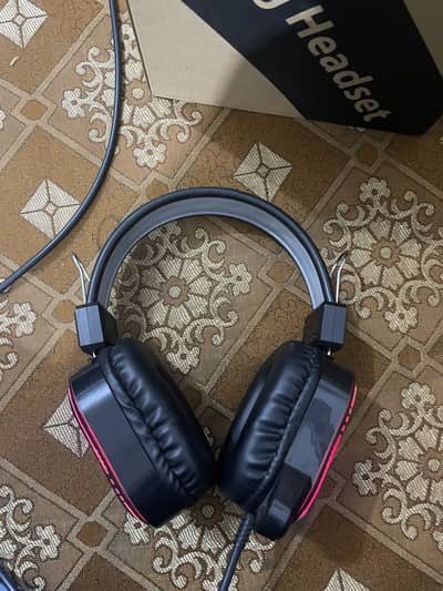 Rgb gaming headphone