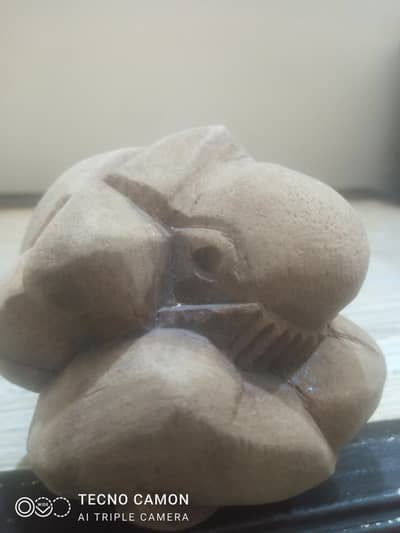 HAND CRAFTED WEEPING SCULPTURE