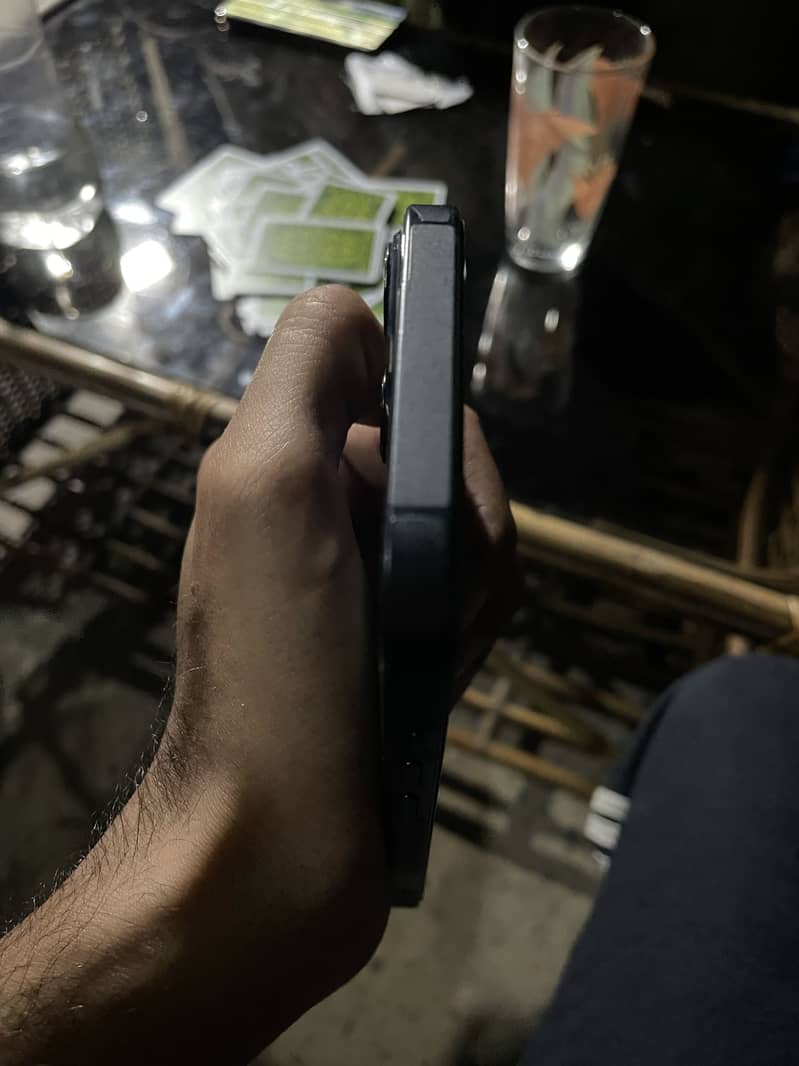 iPhone 13 10