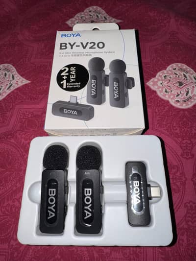 Boya Professional Microphone V20
