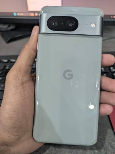 Google Pixel 8