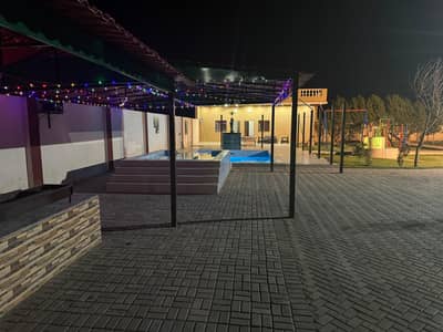 girl required for hotel