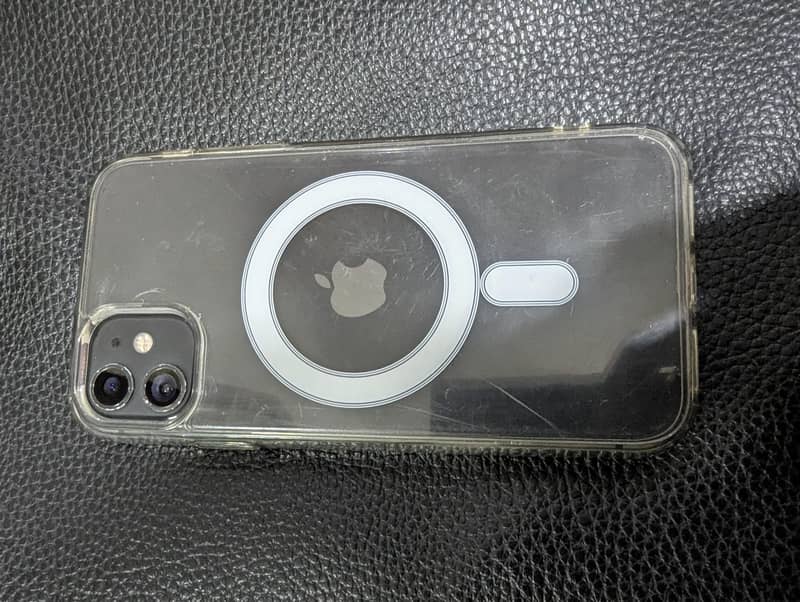 Apple iPhone 11 0