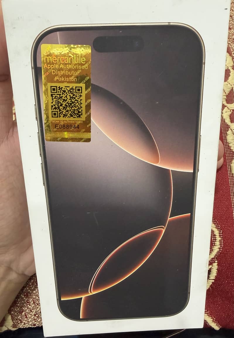 Apple iPhone 16 Pro 1