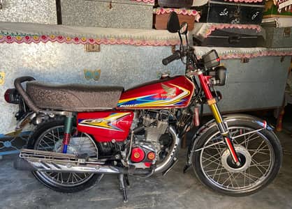 Honda CG 125 Model 2019 Total Genuine Punjab Register