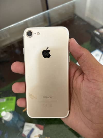 Apple iPhone 7