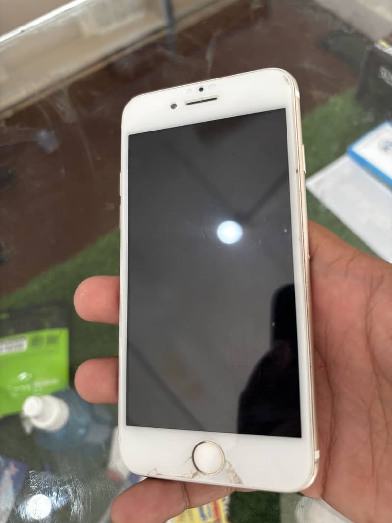 Apple iPhone 7 5