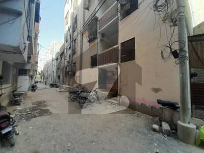 60 Square Yards Flat In Allahwala Town - Sector 31-G