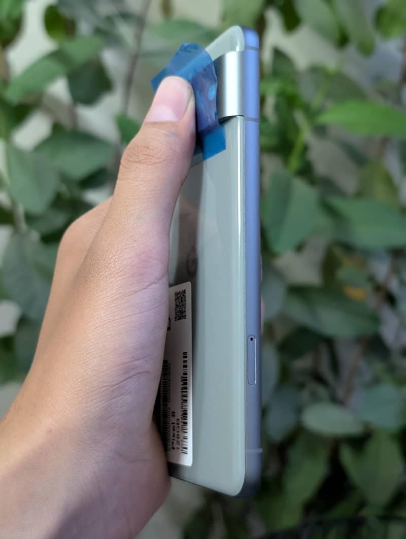 Google Pixel 8 6