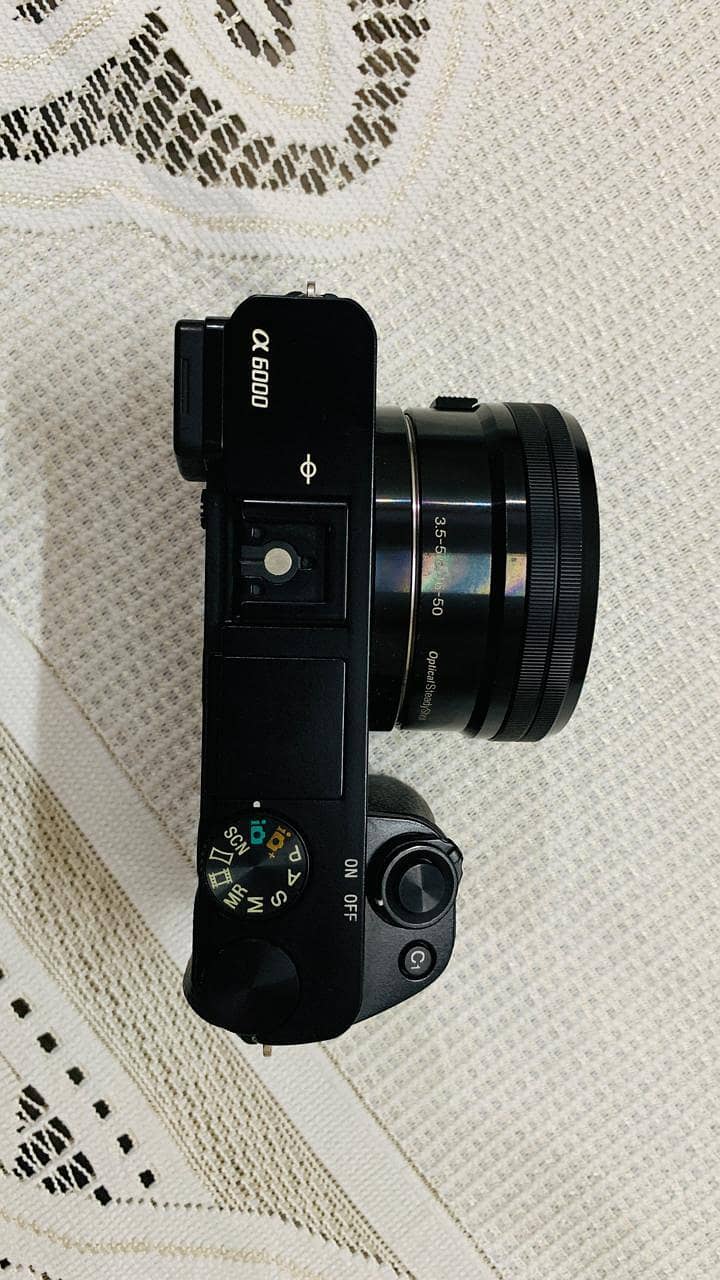 Sony a6000 2