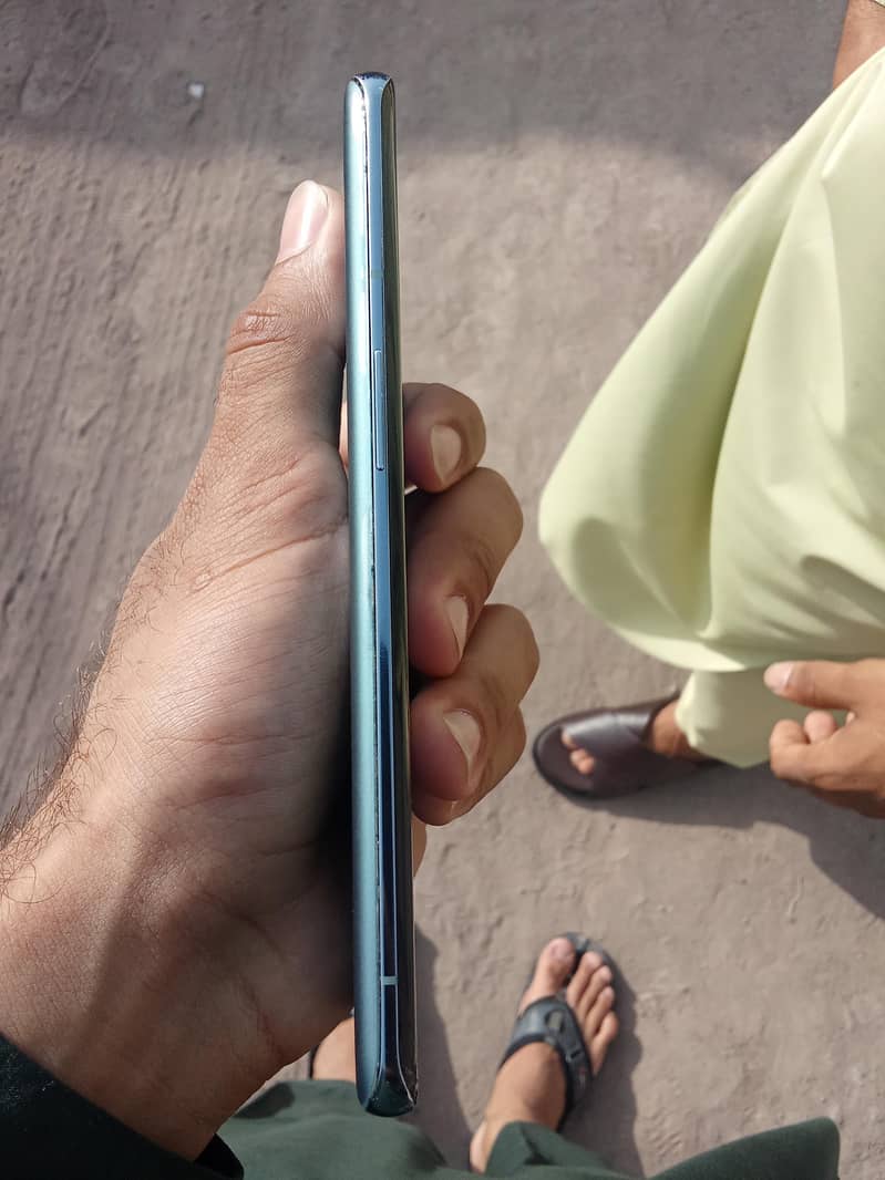 one plus 9pro 5g 1