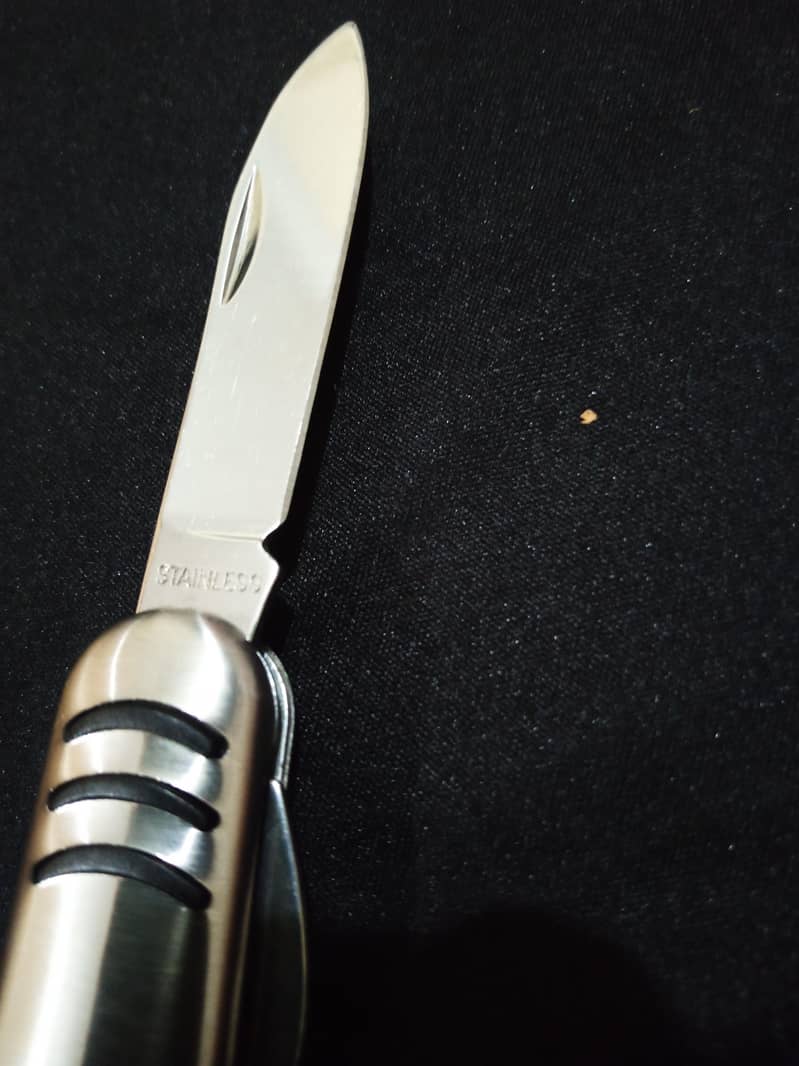 Multifunctional tool 11