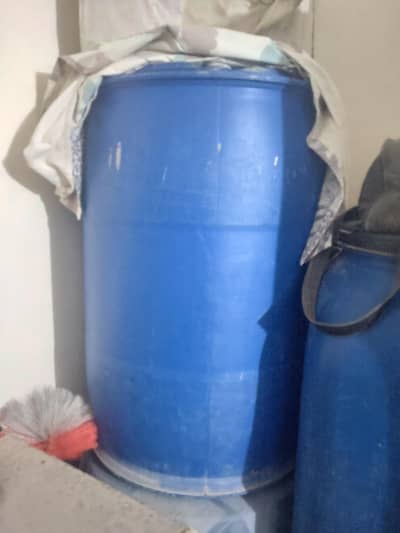 200 ltr Capacity Water Drum