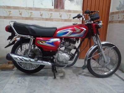 کے تمام ماڈلز  ہول سیل  ریٹ میں دستیاب ہیں Honda 125