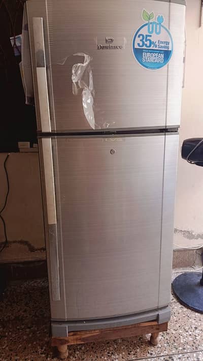 Dawlance energy saving fridge 11 cubic feet