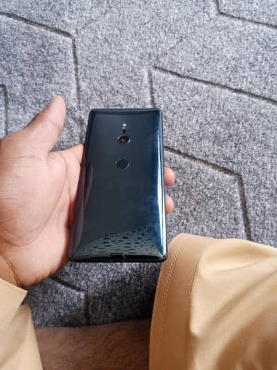 Sony Xperia xz3  read add