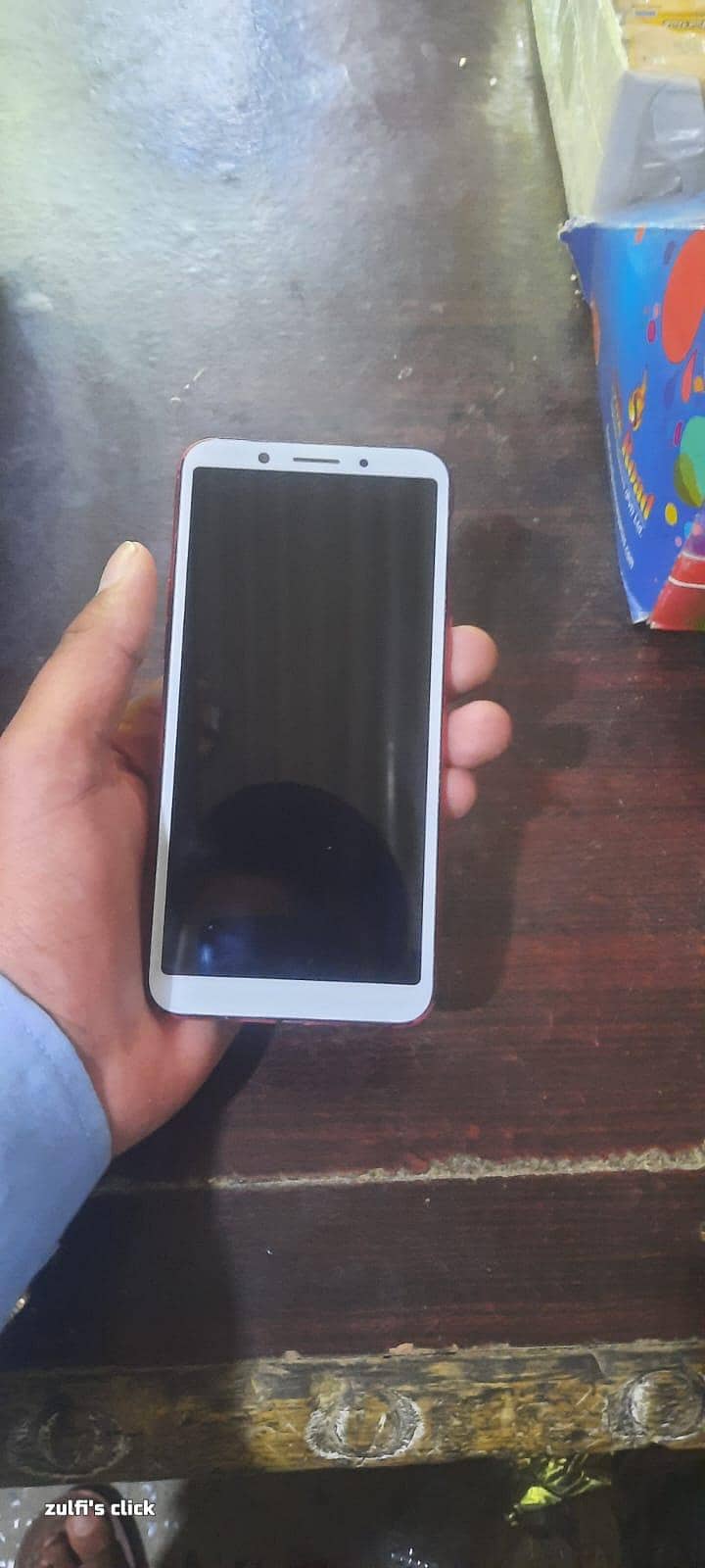 OPPO A83 0