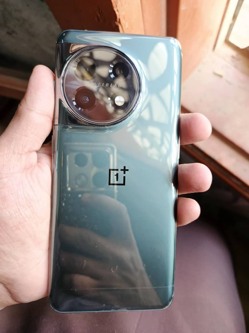 One Plus 11 1