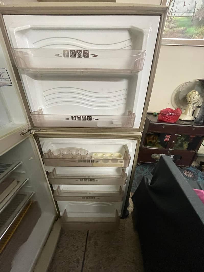 dawlance monogram fridge 9
