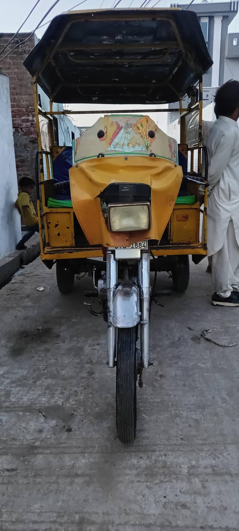 United Rickshaw 4