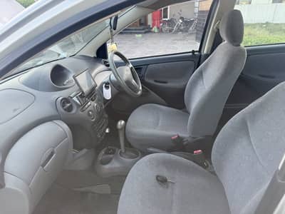 Urgent sale vitz