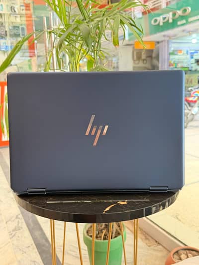 Hp Spectre Series Core i7 12th Gen