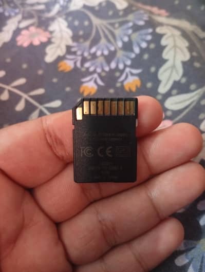 Memory Card 32 GB new he