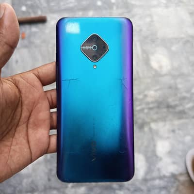Vivo Y51