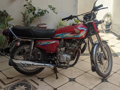 Honda 125 good condition engine never open or never repaired